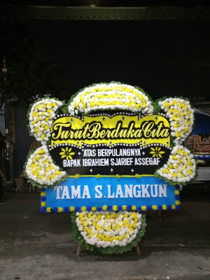 Papan Bunga Duka di Bontang Baru
